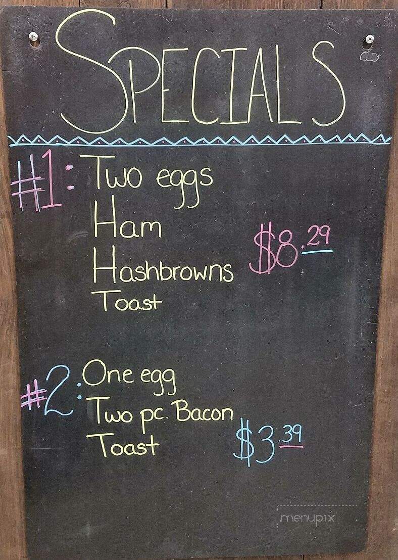 Hannah's General Store - Fair Play, MO